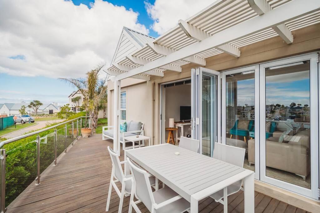 Holiday home Palms Manor On Kingswood Golf Estate *