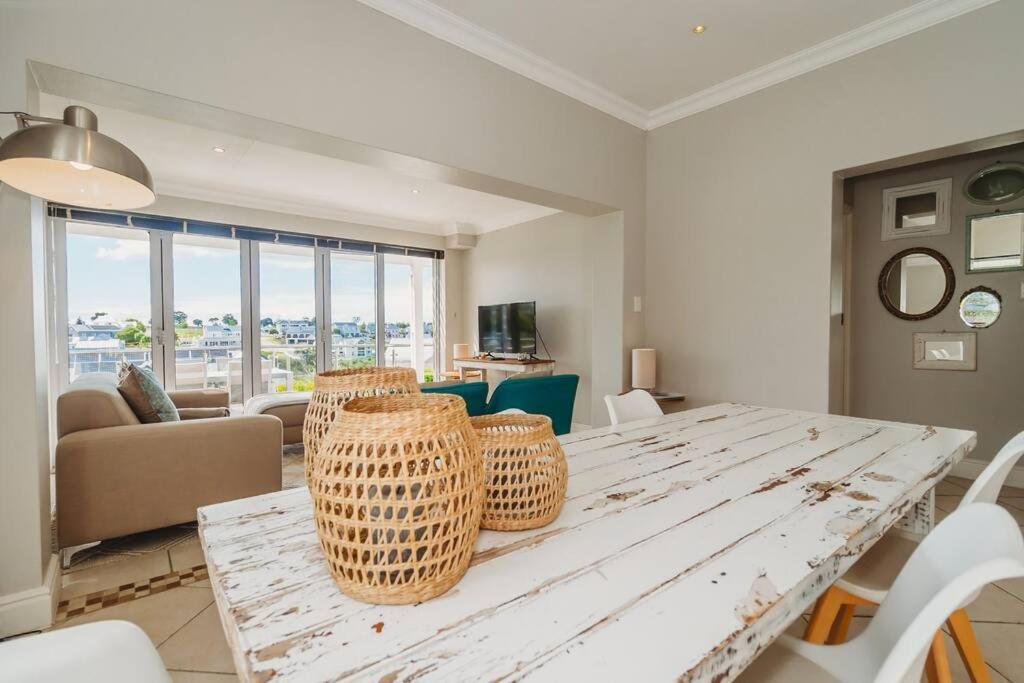 Palms Manor On Kingswood Golf Estate George