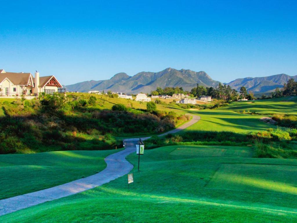 Palms Manor On Kingswood Golf Estate Holiday home
