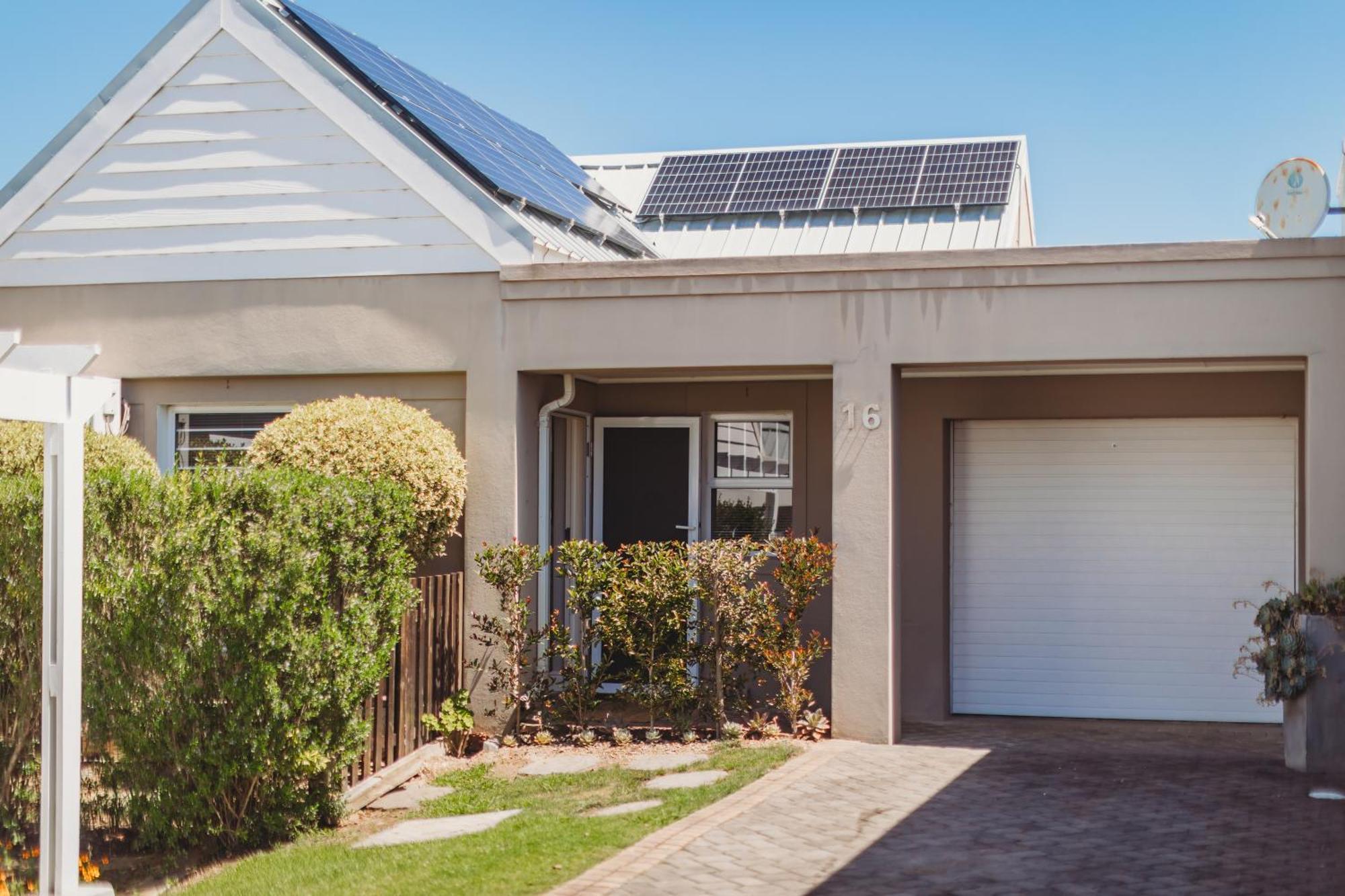 Holiday home Palms Manor On Kingswood Golf Estate